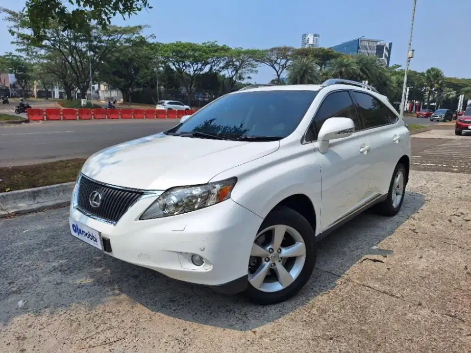 LOW DP Lexus RX 270 2.7 Bensin-AT 2011 ZCY