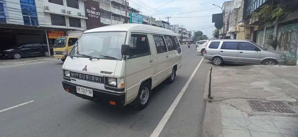 Mitsubishi Colt L300 2001 Diesel