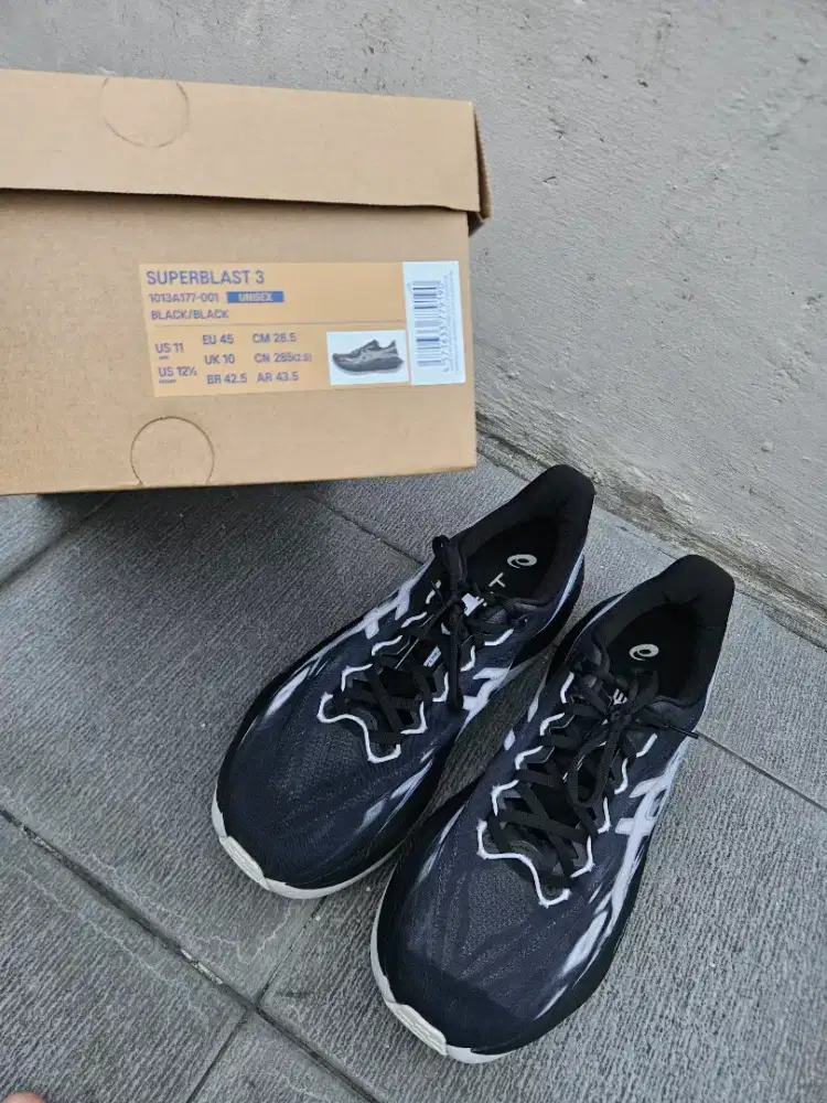 Dijual Asics Superblast 3