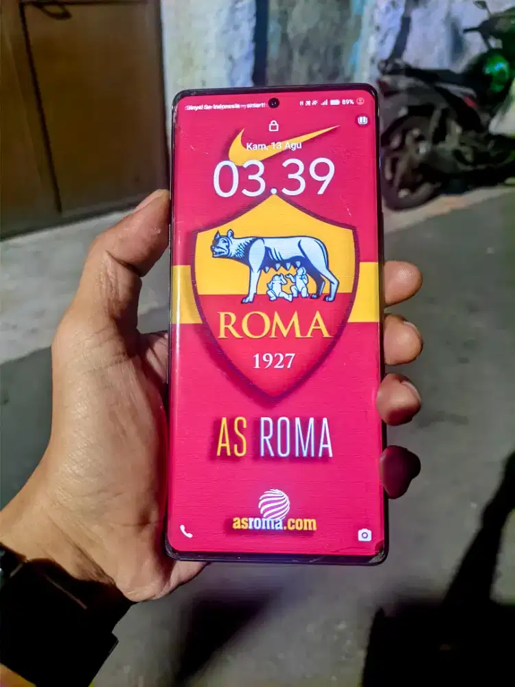 Vivo v27 5g 8/256GB layar lengkung