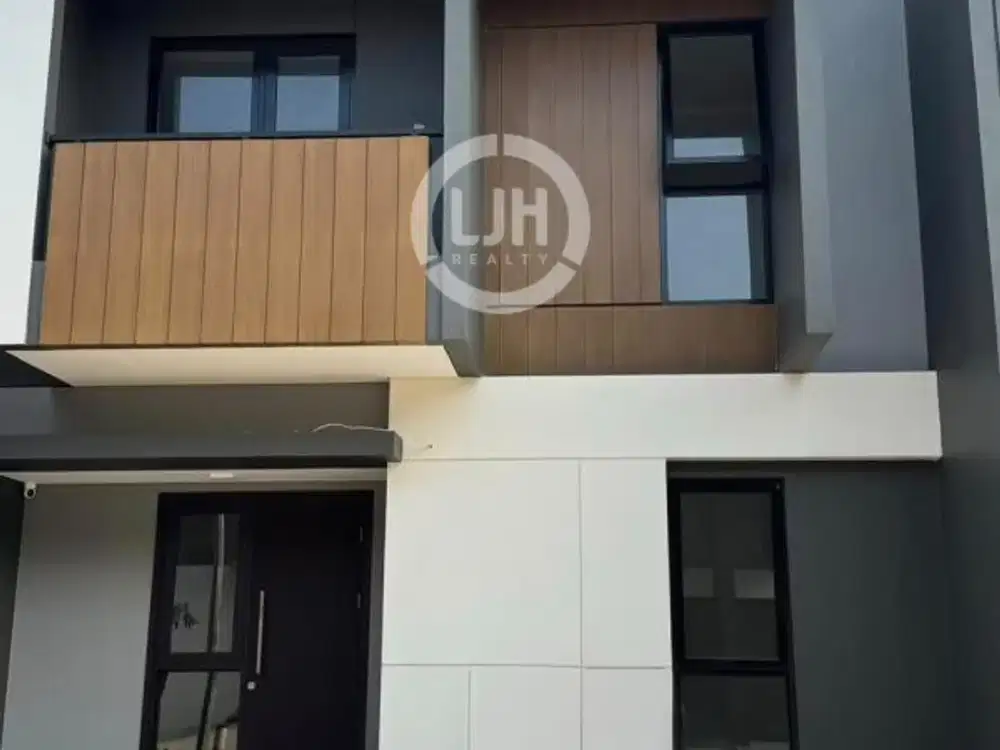 Rumah di Summarecon Crown Gading Cluster Regia Bekasi Jawa Barat 2LT