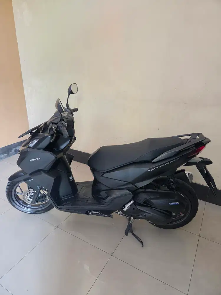 Vario 160 abs hitam doff low km 9ribuan gbm