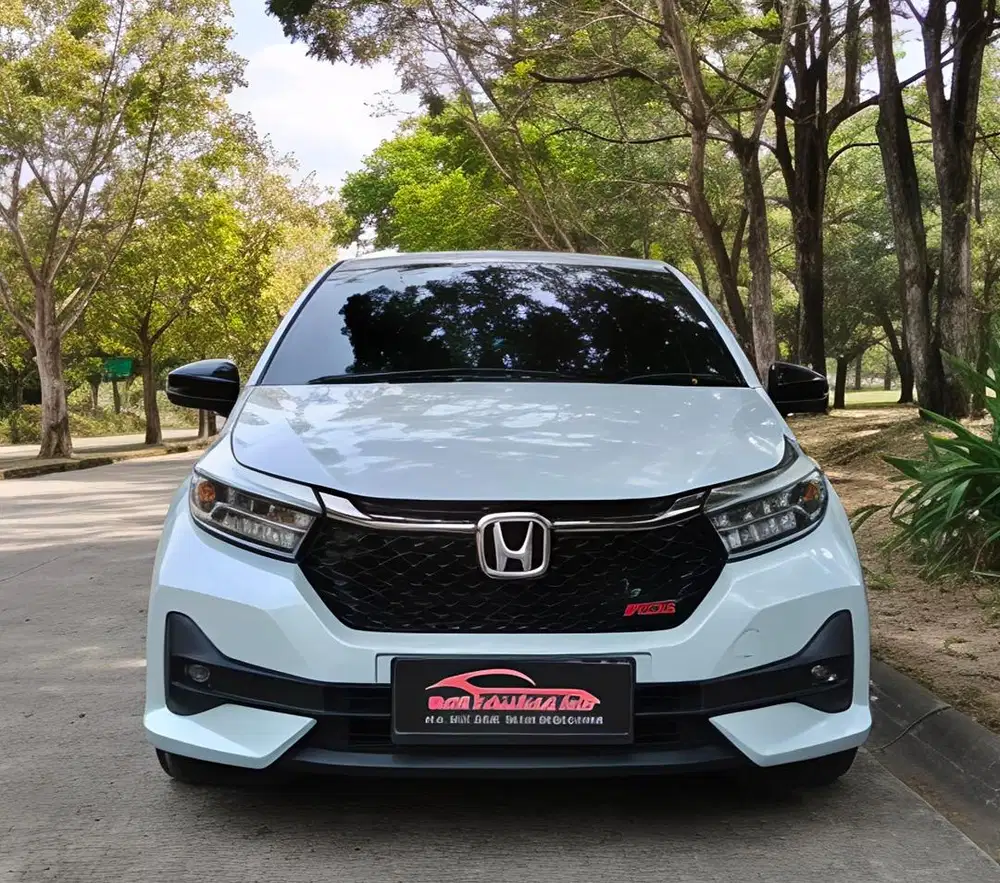 [Dp15jt] Honda Brio RS matic 2025 km rendah 18rb seperti baru sekali
