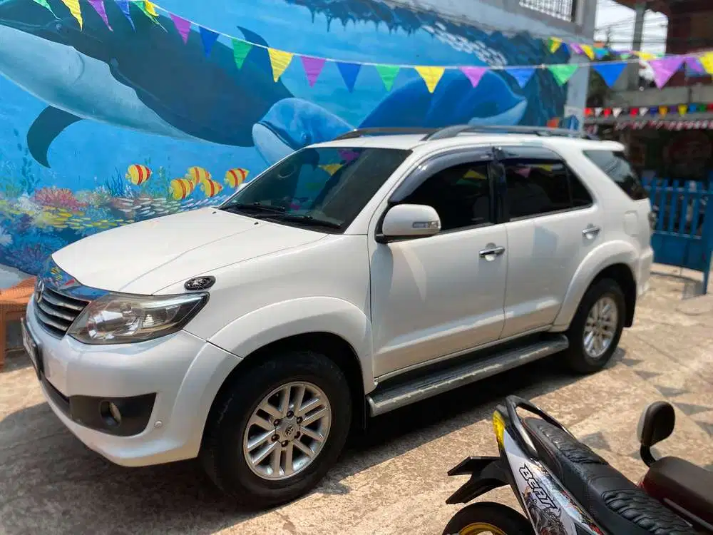 Toyota Fortuner 2012 Diesel