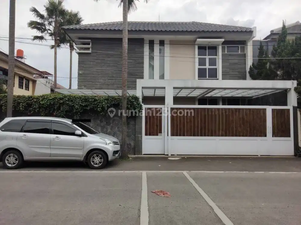 Rumah Mewah 2 Lantai Posisi Hook Full Furniture Di Antapani Bandung