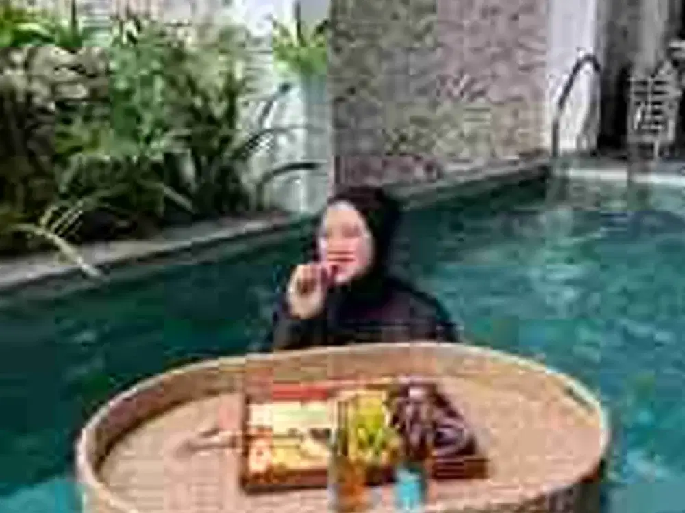 RUMAH VILLA ( GUEST HOUSE) CIBEUNYING SAYAP DAGO CUAN 80 JUTA PERBULAN DISEWAKAN