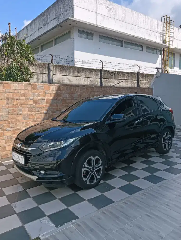 Hrv 1.8 PRESTIGE Th 2015