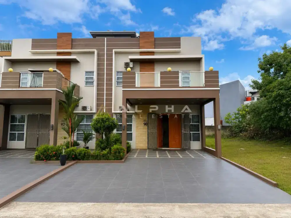 Dijual Rumah 2,5lantai full Furnish siap Huni view laut