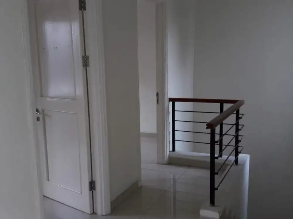Disewakan Rumah di Chalcedony Phg Gading Serpong
