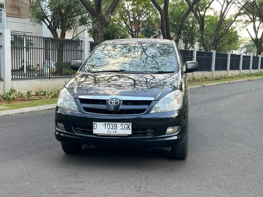 Toyota Innova G 2.0 Matic 2005 ( D) KM rendah