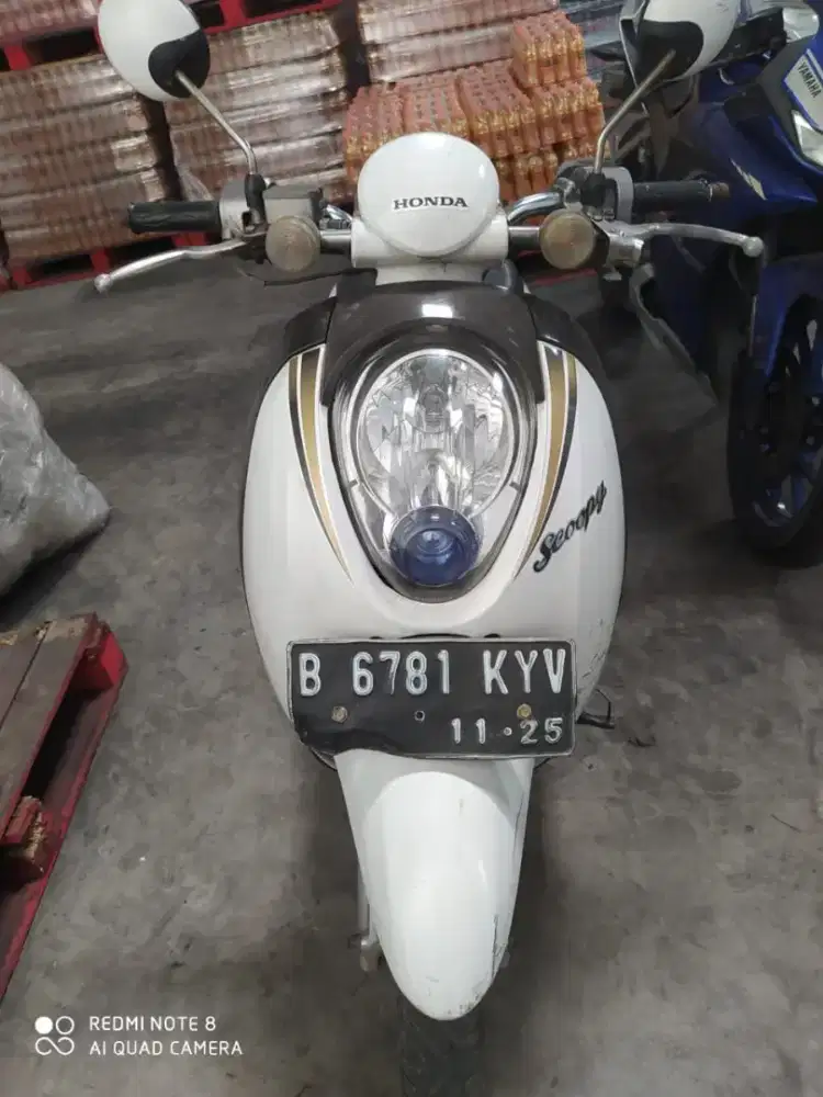 Dijual Scoopy 2010