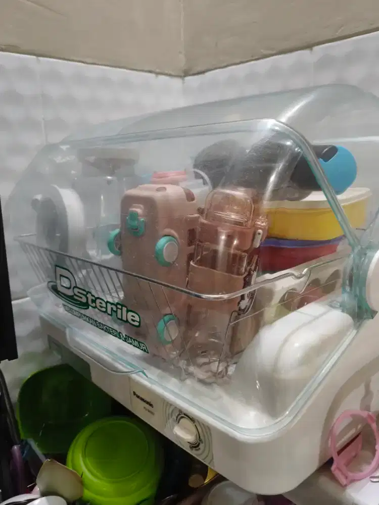 steril botol susu dan peralatan Bayi