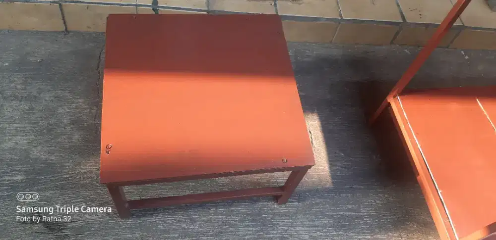 Meja besi/meja makan