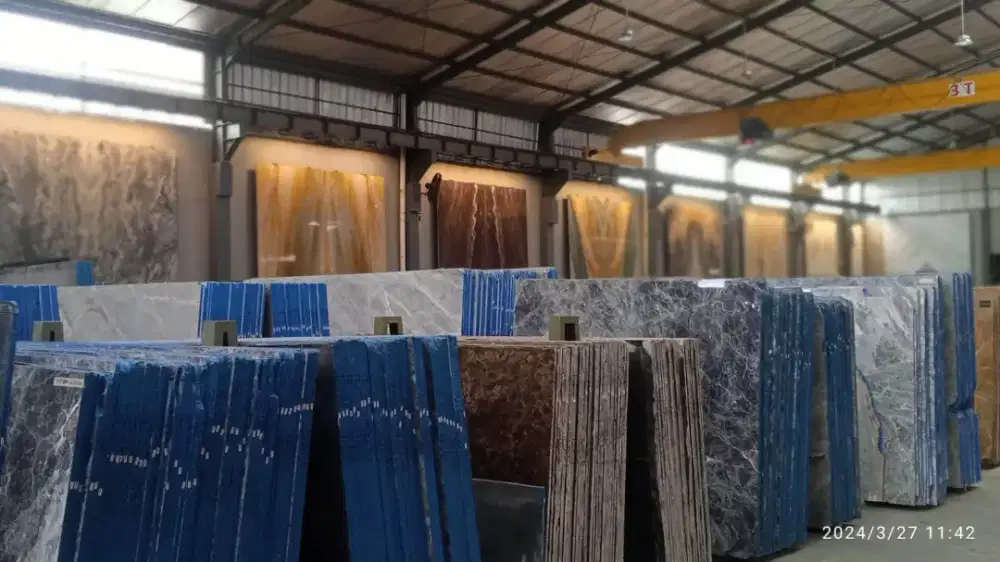 Berbagai macam batu marmer