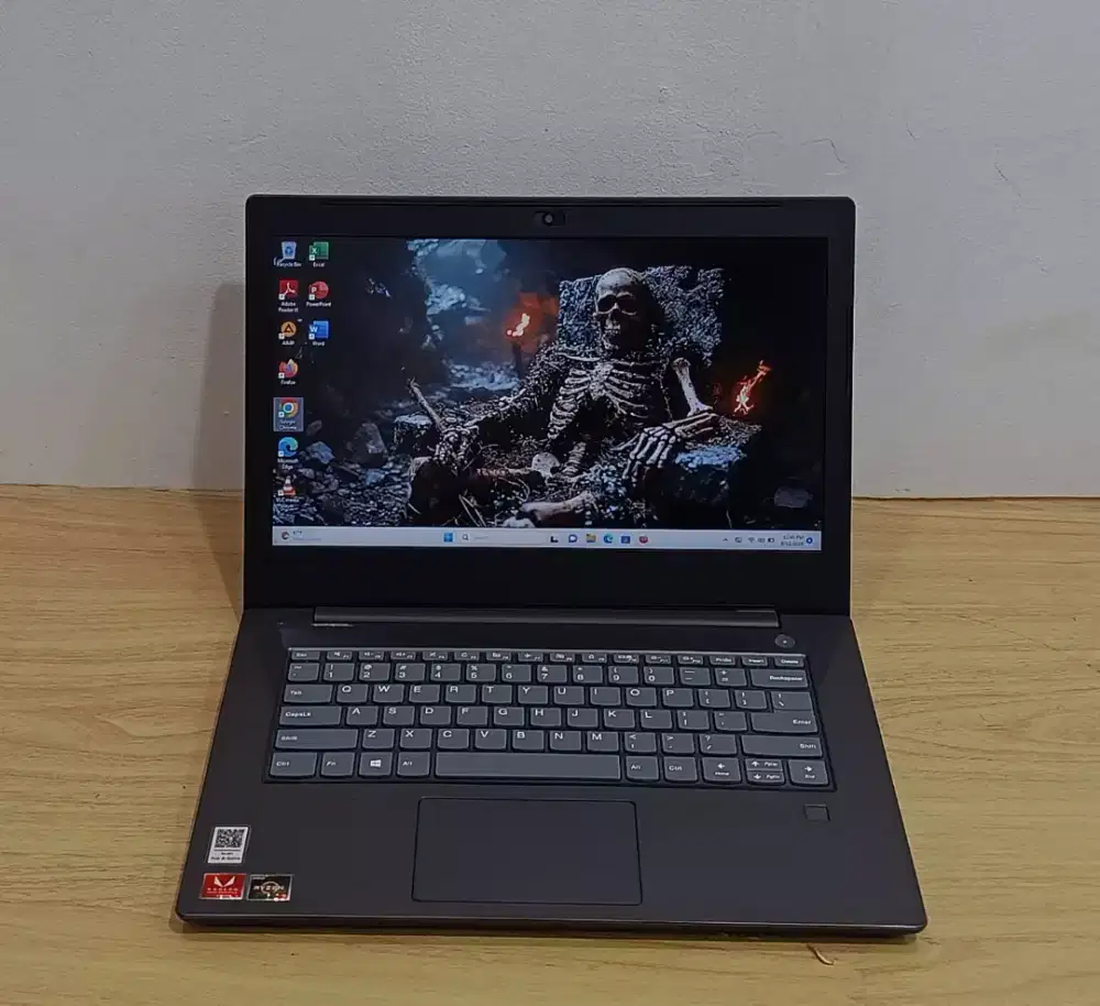 Laptop LENOVO V330-14ARR AMD Ryzen 3-2200U RAM 8GB SSD 128GB