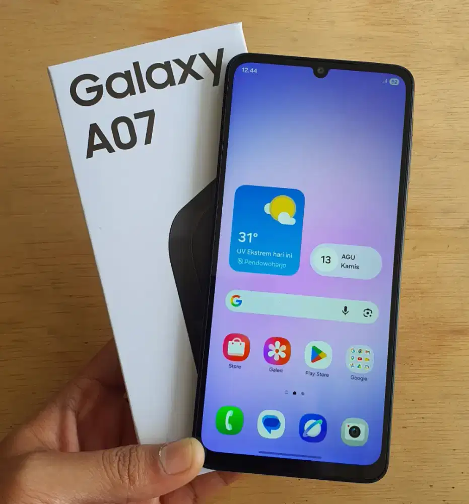 Samsung A07 4+4/64 super like new