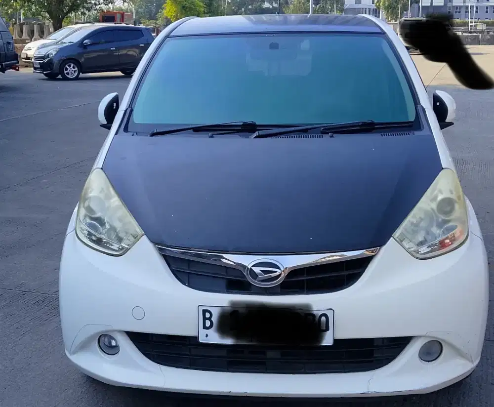 Daihatsu Sirion Deluxe