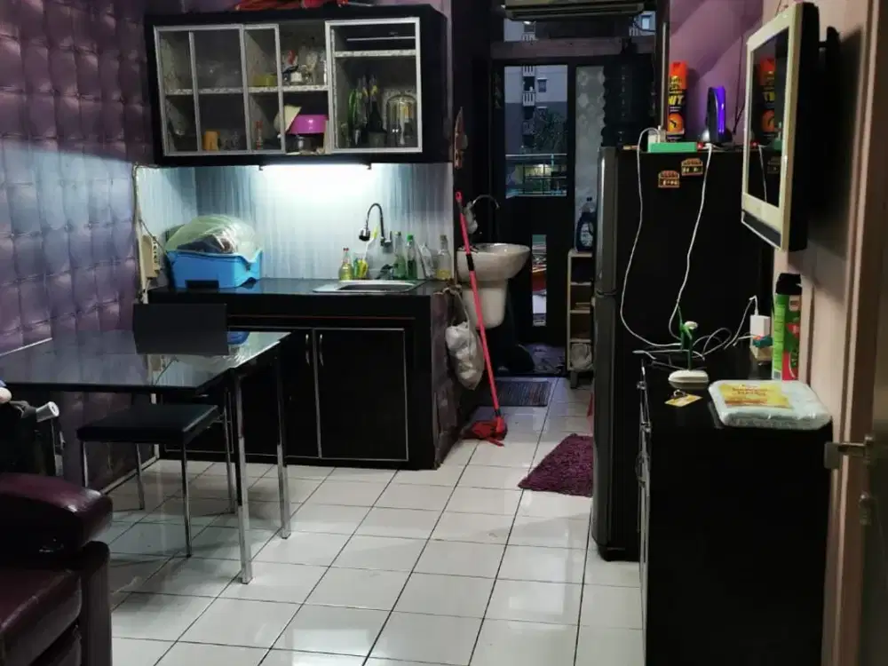 APARTEMEN GATEWAY FULL FURNISH, LANTAI 1 VIEW KOLAM, DKT KIARA ARTHA, KAI KIRCON, DI ANTAPANI