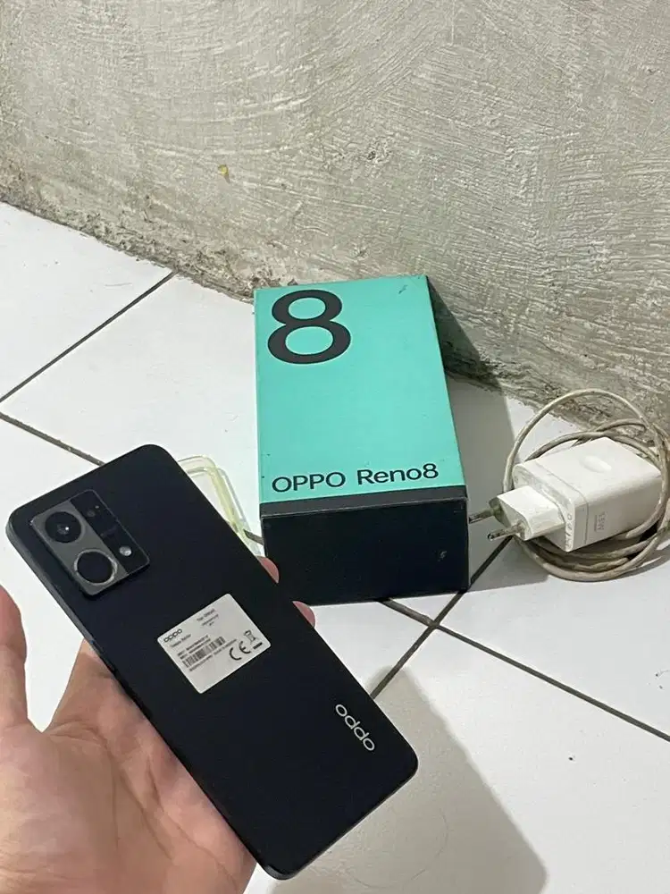 Oppo Reno 8 4g 8+8/256