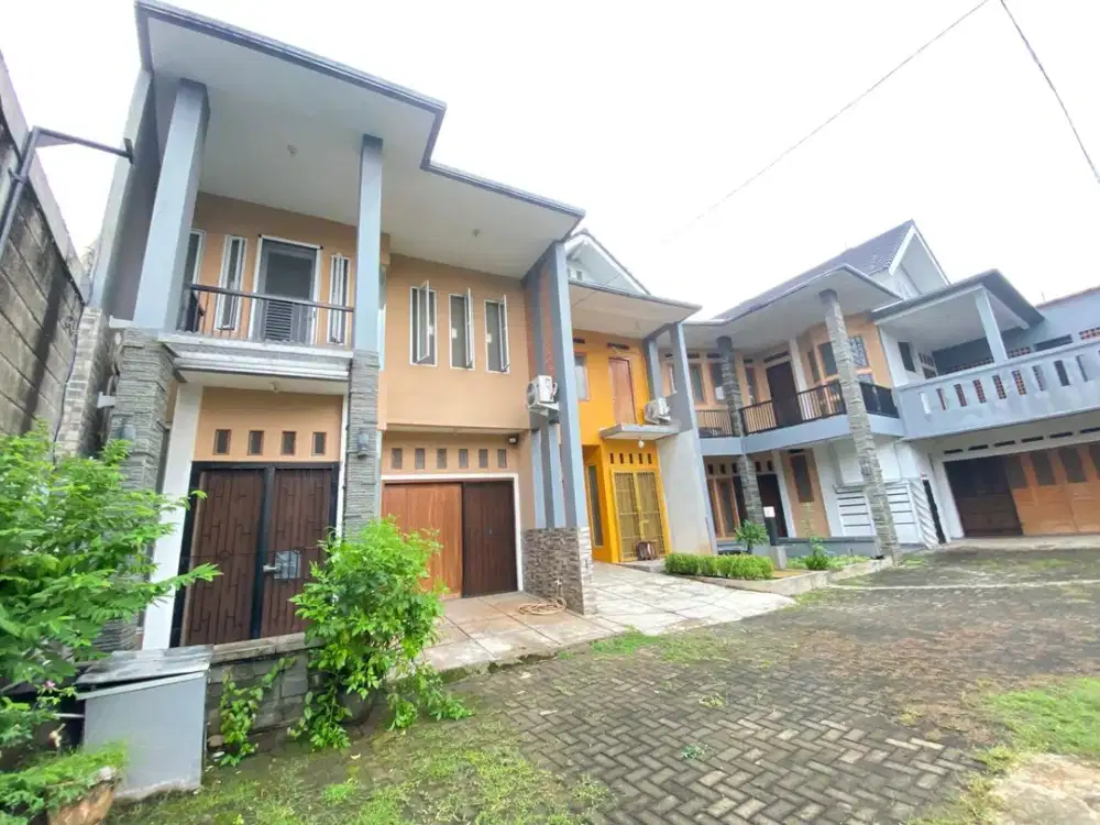 Cinere Megapolitan Rumah 2 Lantai Rapih dan Terawat
