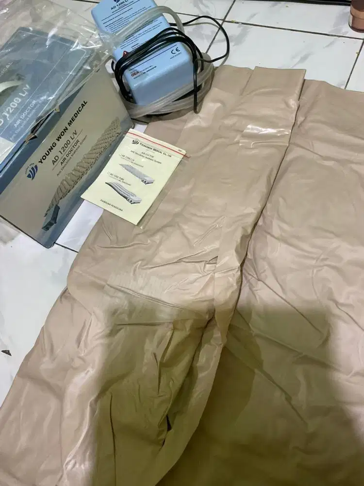 YOUNG WON MEDICAL AD 1200 L/V air doctor