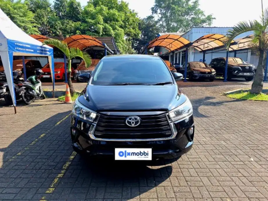 LOW DP - Toyota Kijang Innova 2.4 V Solar-AT Automatic-2022