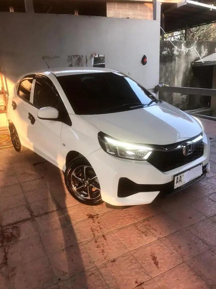 All New Brio E M/T Facelift Pmk 2024/ Nik 2023 Low KM Istimewa
