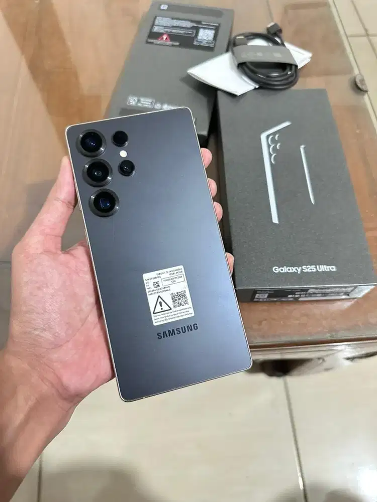Samsung S25 Ultra 12/512Gb Resmi