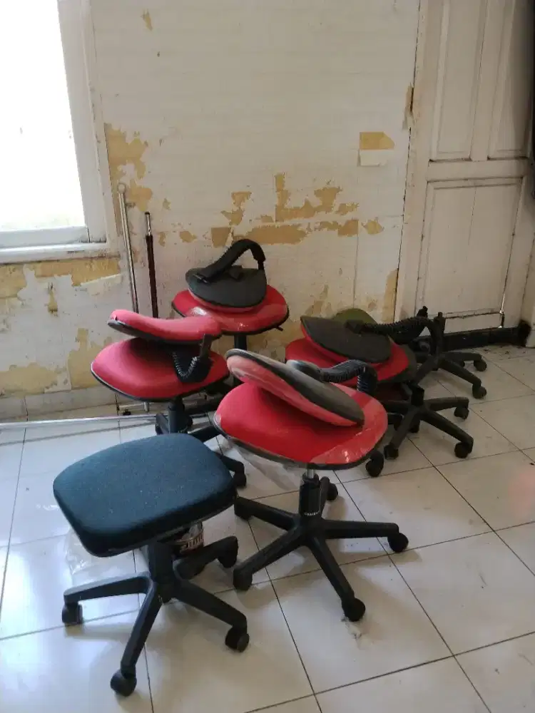 Bangku ex kantor