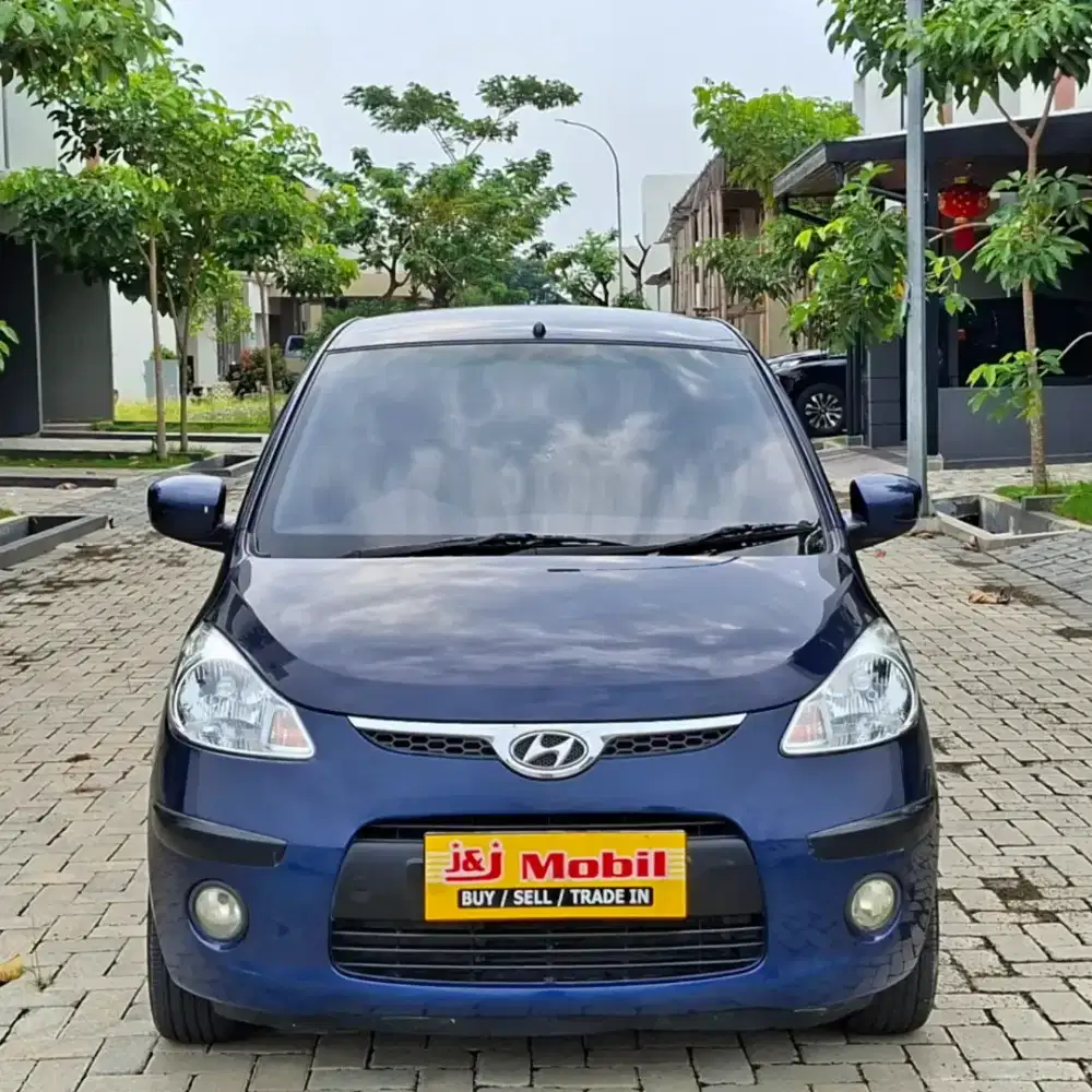 HYUNDAI i 10 MATIC 1,1 AT 2009 BIRU ISTIMEWA