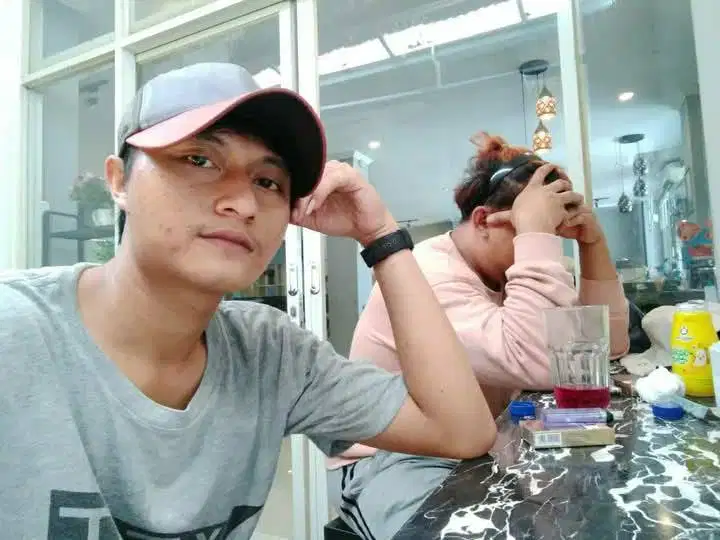 Mencari pekerjaan