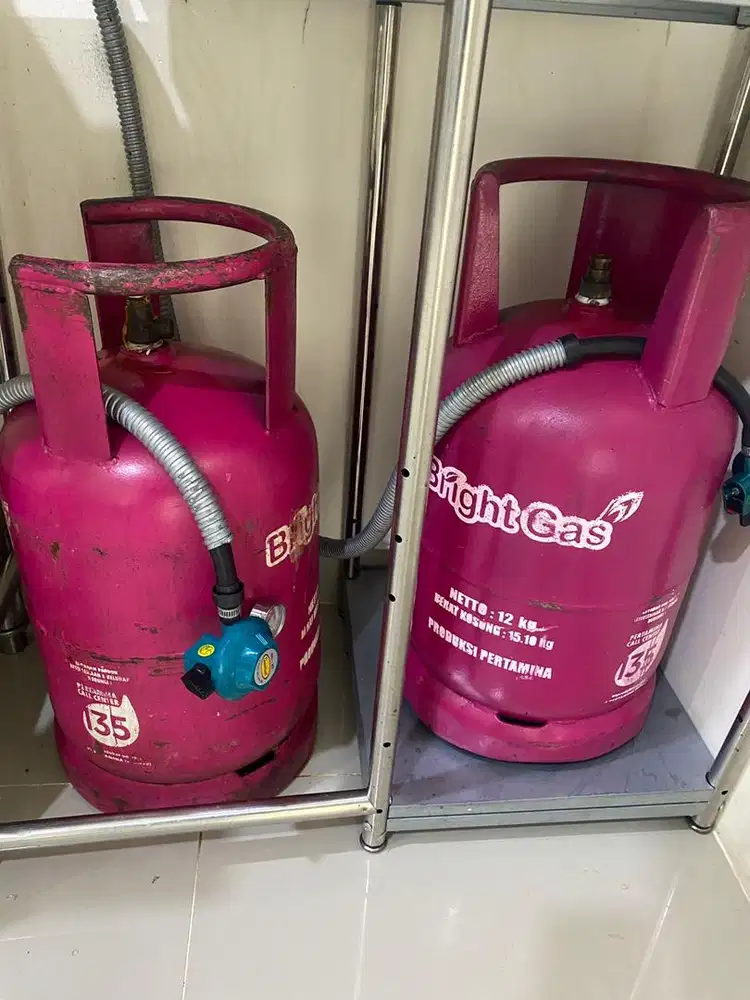 Tiga Tabung Bright Gas 12 KG