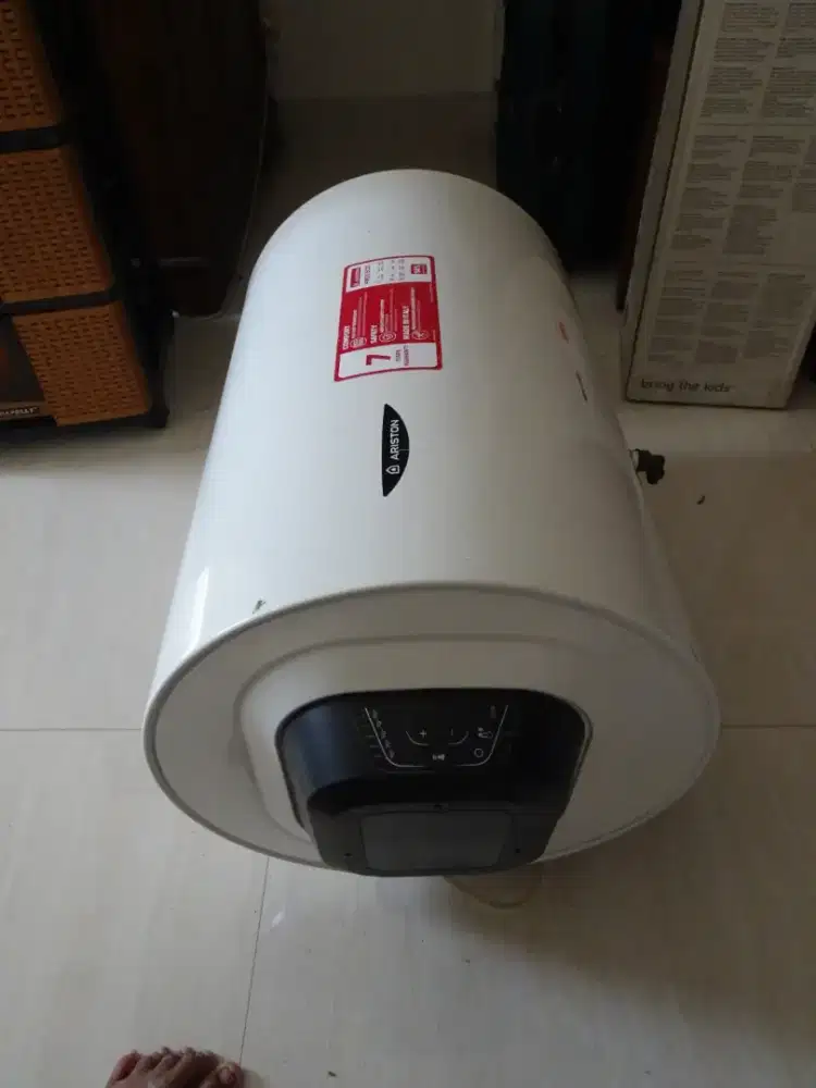 Jual Water Heater Ariston Eco 80 liter