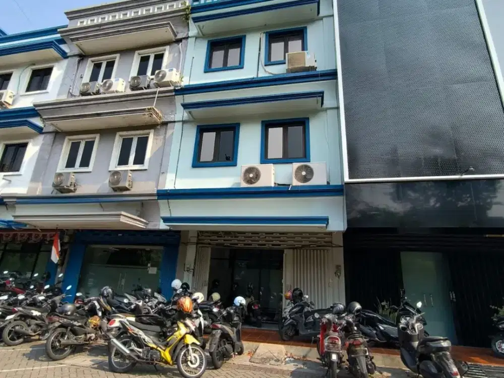 Ruko Araya Tahap 2•Hadap Utara