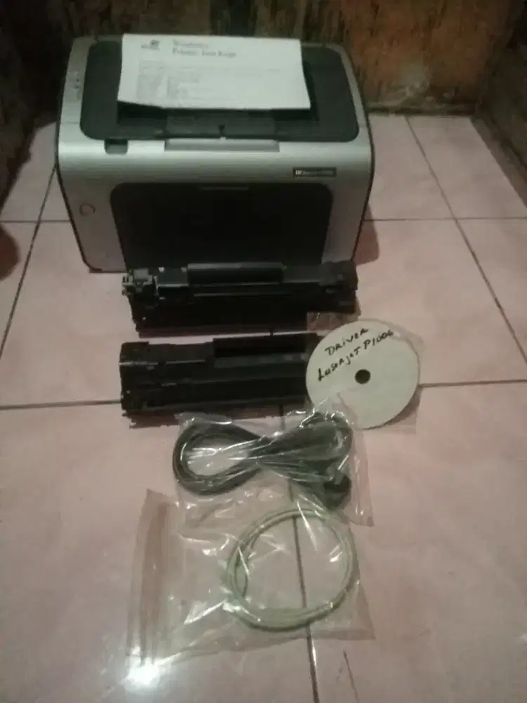 Printer LaserJet P 1006 + 2 toner + kabel Usb + kabel power