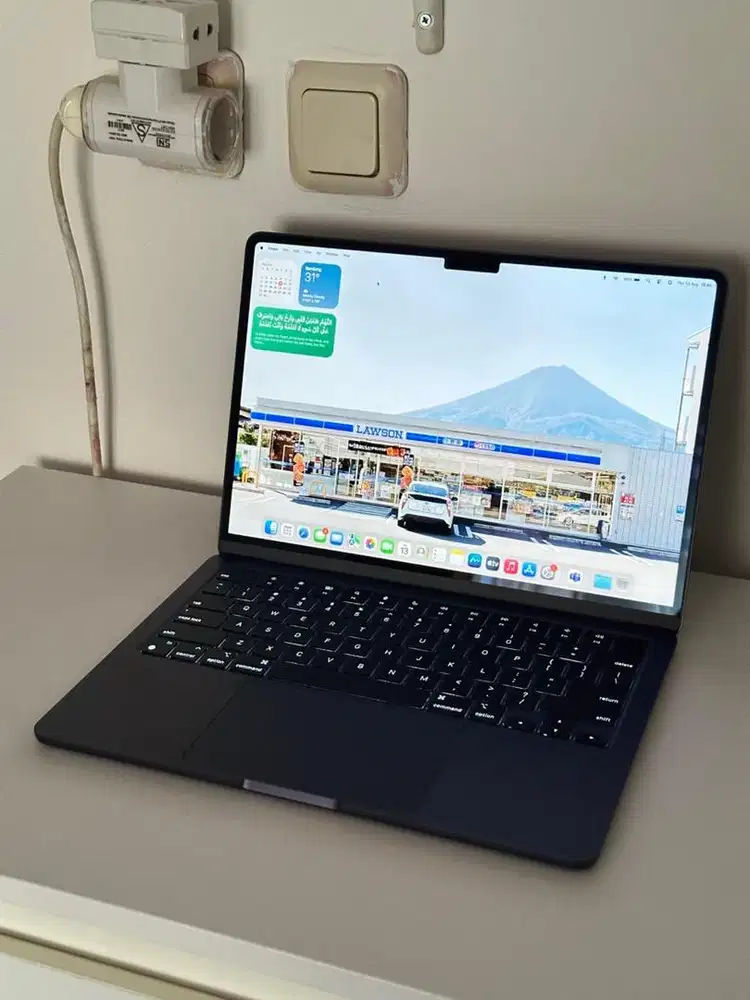 MacBook Air 2024 M3 16/256 13 inch