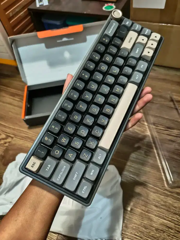keyboard mechanical wired royal kludge rk r65