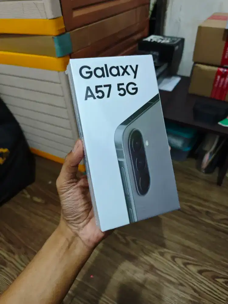 samsung galaxy a57 5g hp handphone 8/256gb