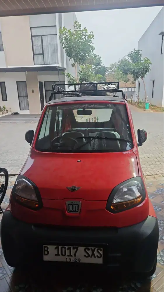 Bajaj Qute 2018