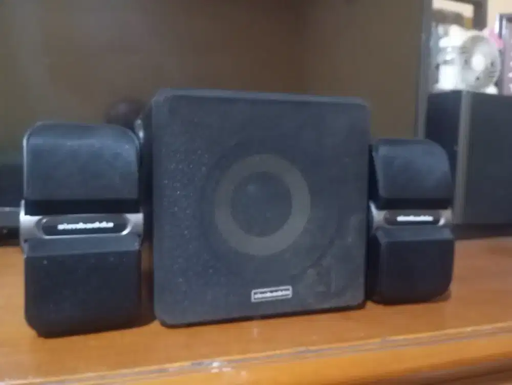 Speaker Aktif Simbadda CST 6400.