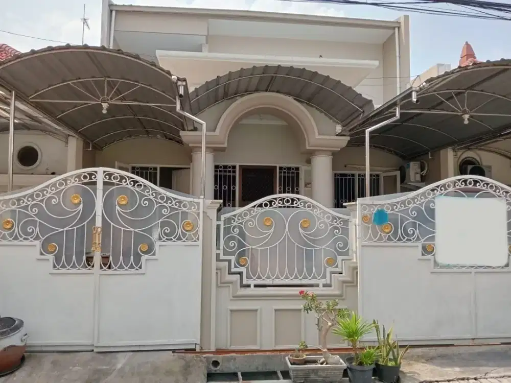 Rumah di Ploso Timur Baru Renov