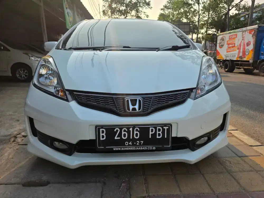 JAZZ RS AT MATIC 2012
