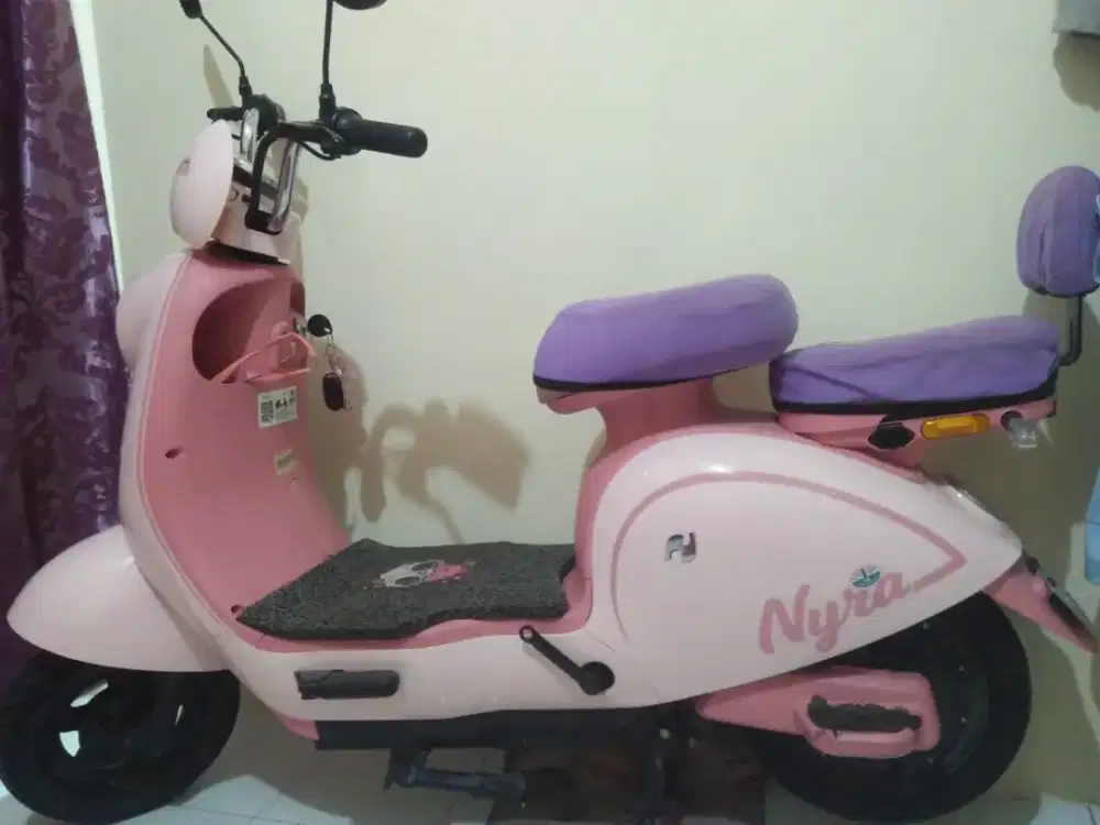 Sepeda listrik  Nuv nyra s2