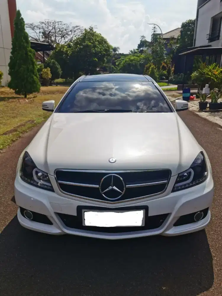 Mercedes Benz C180 Coupe