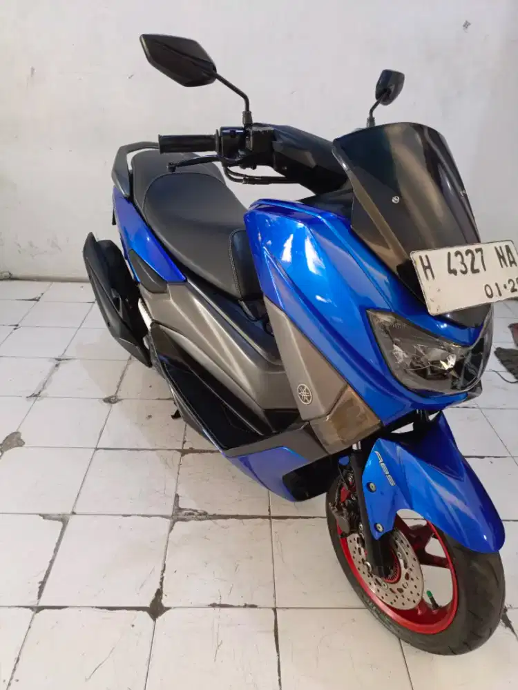 n max 2018  biru