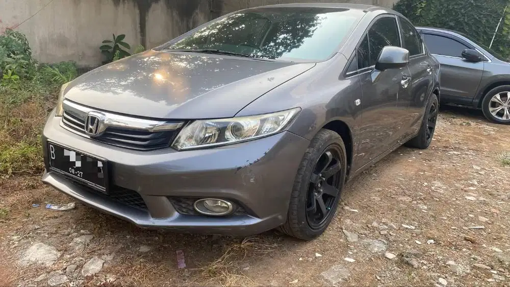 DIJUAL HONDA CIVIC 2012 MATIC – MOBIL PRIBADI