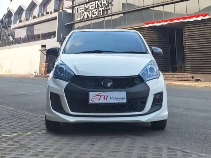 Daihatsu Sirion RS AT 2015