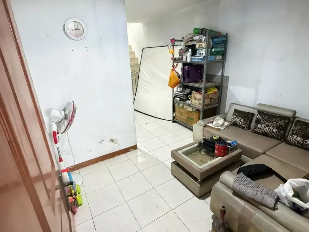 Dijual Cepat Rumah 2 Lantai Taman Palem Lestari SHM Cengkareng Jakarta Barat