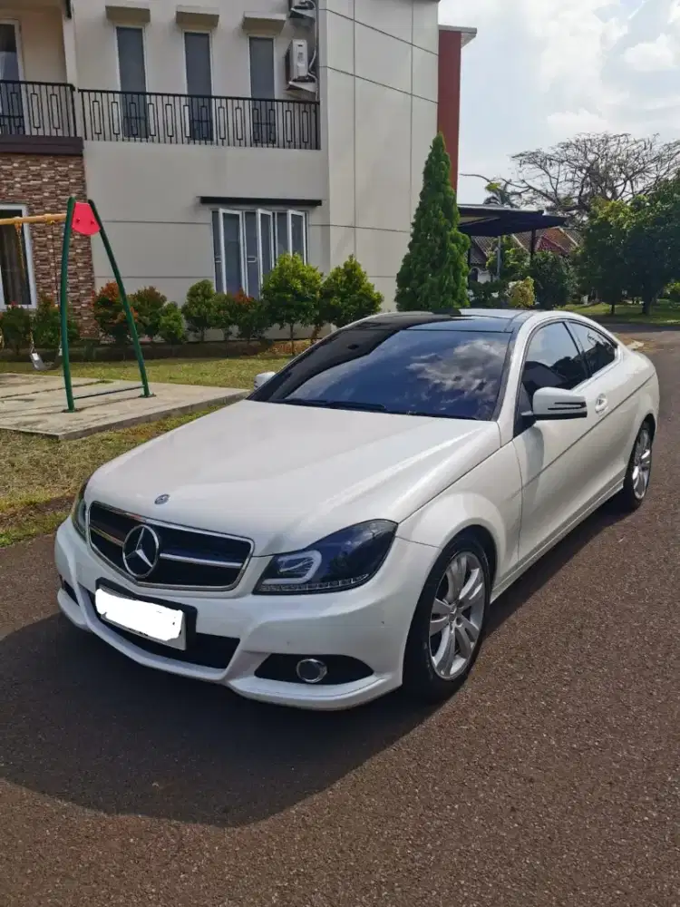Mercedes Benz C180 Coupe