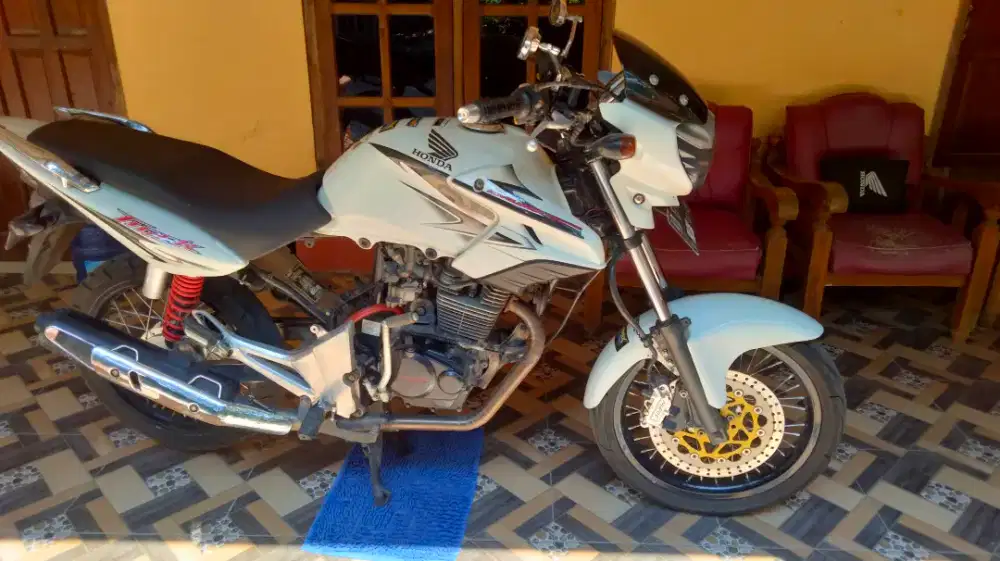 Honda tiger GL th 2007 surat komplit